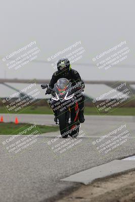 media/Nov-29-2025-TrackDaz (Sat) [[10ae2d9bce]]/C Group/Session 4 (Wheelie Bump)/